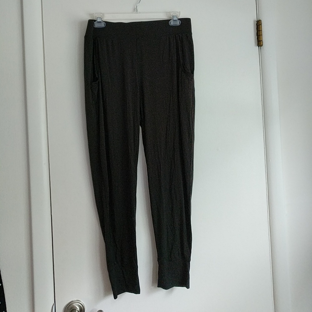 Gap Body pants with pockets